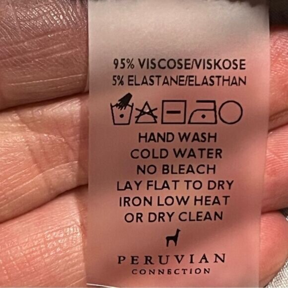 Peruvian Connections long sleeve Pastorale Dress - Picture 15 of 16